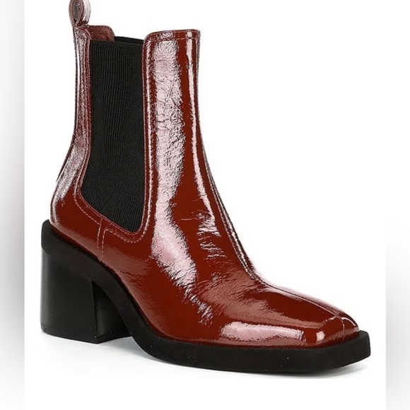 Gianni Bini Shoes - NWOT Gianni Bini Banks Crinkle Patent Double Gore Square Toe Booties Size 6